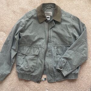 Vintage LL bean jacket. Men’s medium good condition